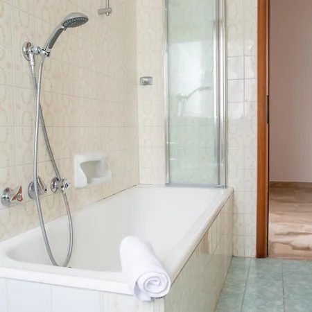 Appartement Welc-om Crescini